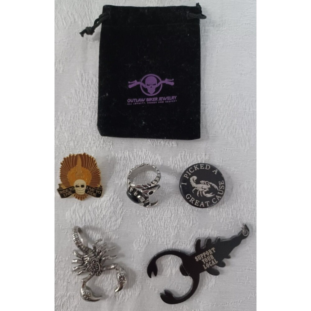 LOT OF OUTLAW BIKER SCORPION THEMED JEWELRY & PINBACKS